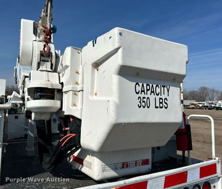 image for item EG1198 2012 Ford F550 Super Duty bucket truck