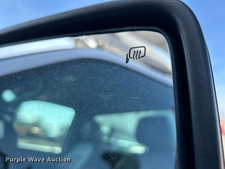 image for item EG1198 2012 Ford F550 Super Duty bucket truck