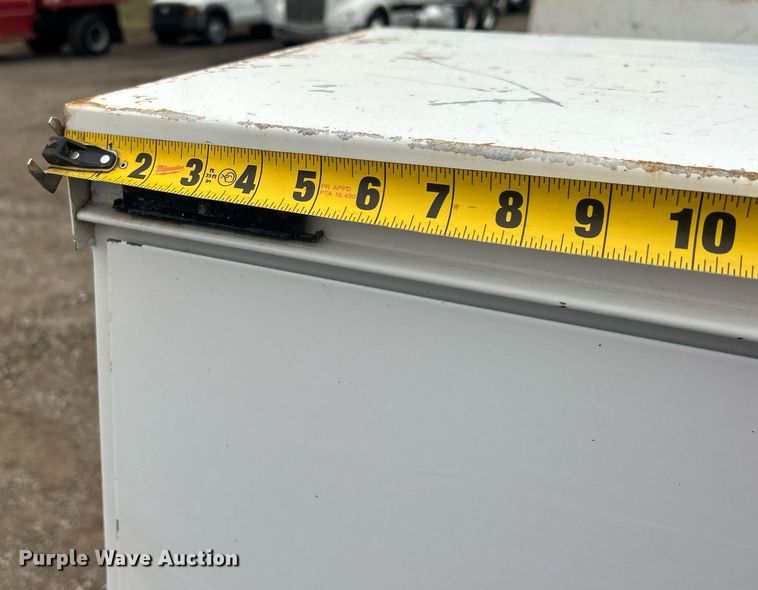 image for item EG1213 2008 Ford F350 Super Duty Crew Cab utility bed pickup truck