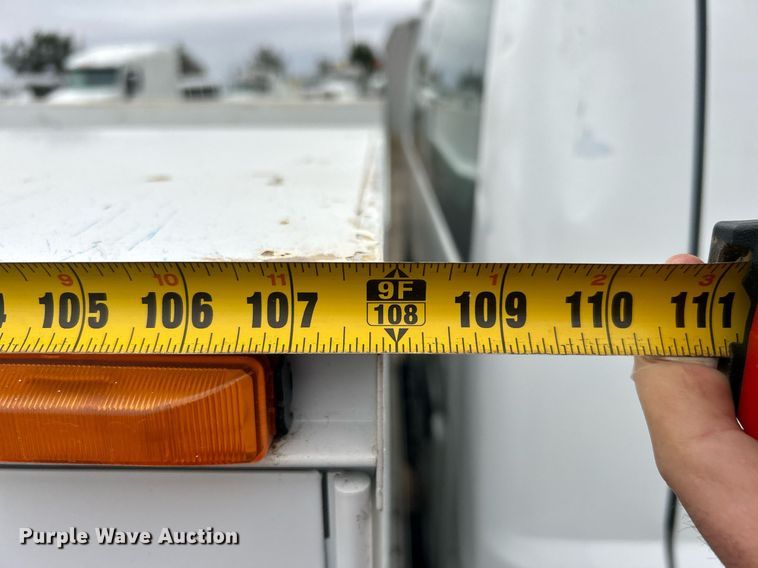 image for item EG1213 2008 Ford F350 Super Duty Crew Cab utility bed pickup truck