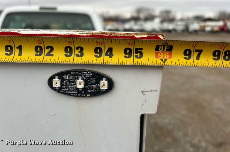 image for item EG1213 2008 Ford F350 Super Duty Crew Cab utility bed pickup truck