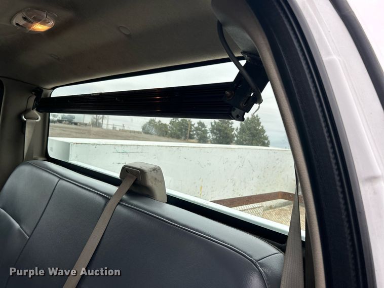 image for item EG1213 2008 Ford F350 Super Duty Crew Cab utility bed pickup truck