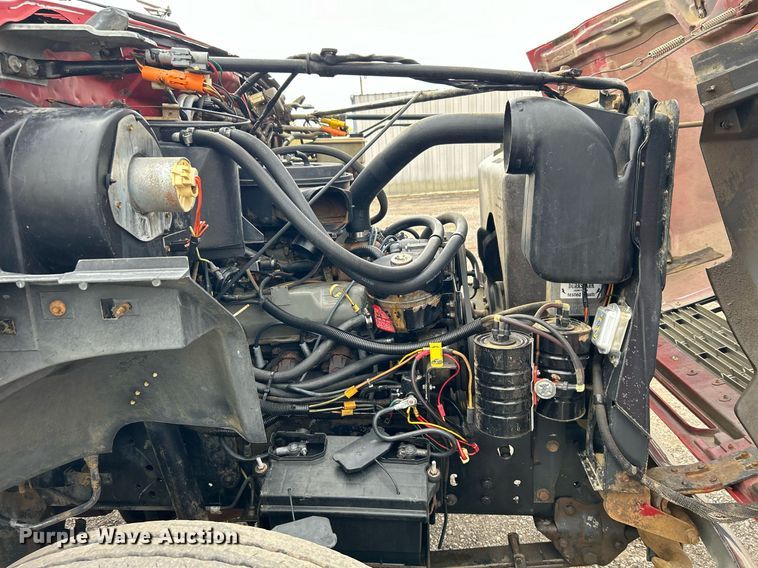 image for item EG1216 1985 Ford F700 dump truck