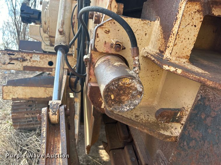 image for item EG1228 2001 Tesmec TRS1085 trencher