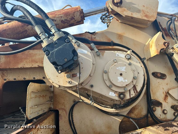 image for item EG1228 2001 Tesmec TRS1085 trencher