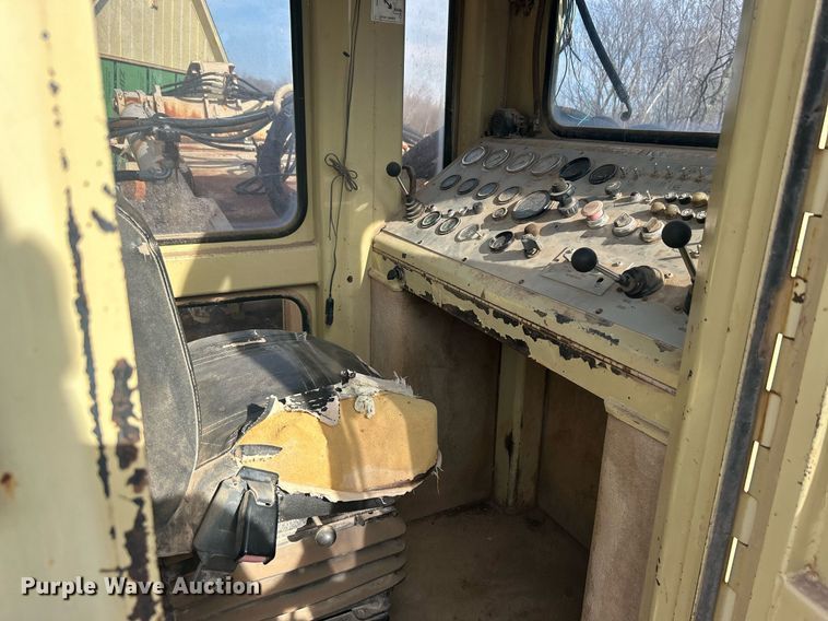 image for item EG1228 2001 Tesmec TRS1085 trencher