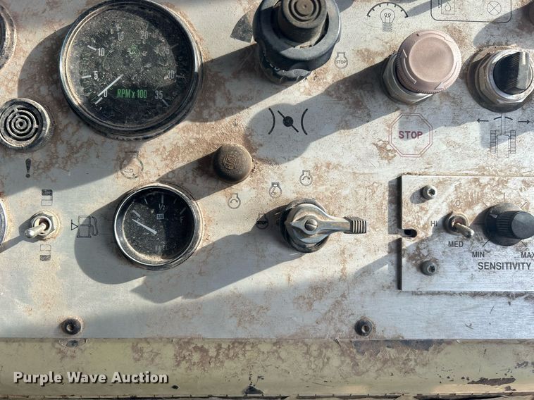 image for item EG1228 2001 Tesmec TRS1085 trencher