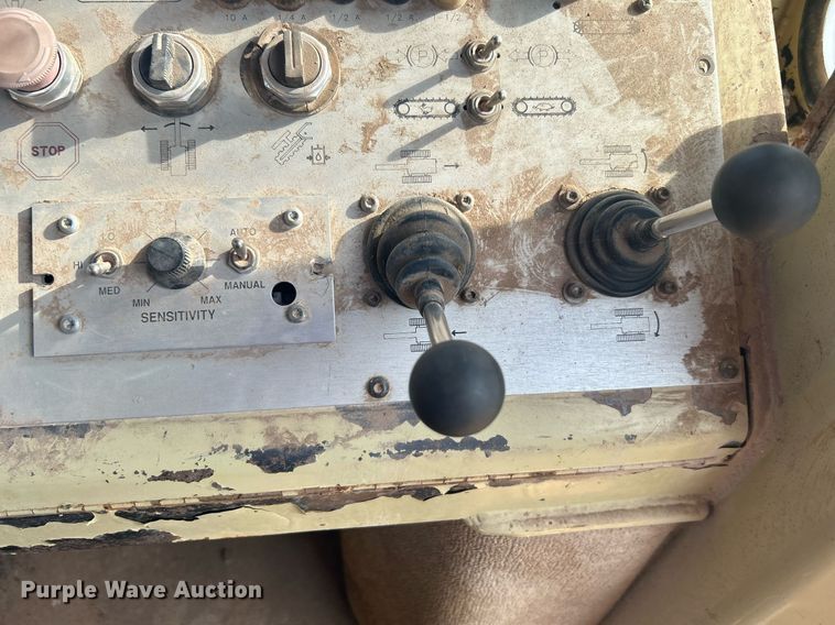 image for item EG1228 2001 Tesmec TRS1085 trencher