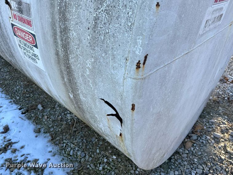 image for item EH6514 Fuel tank