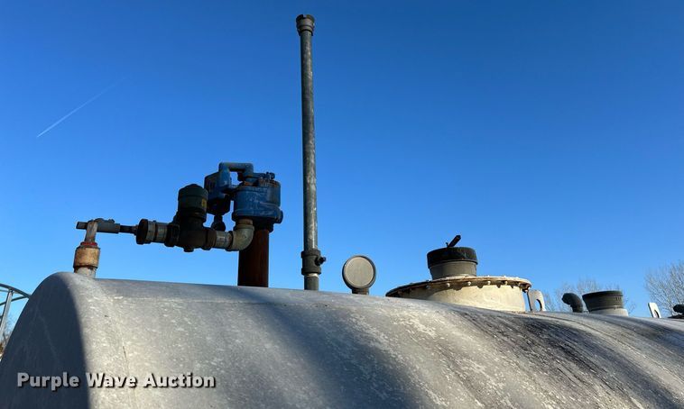 image for item EH6514 Fuel tank