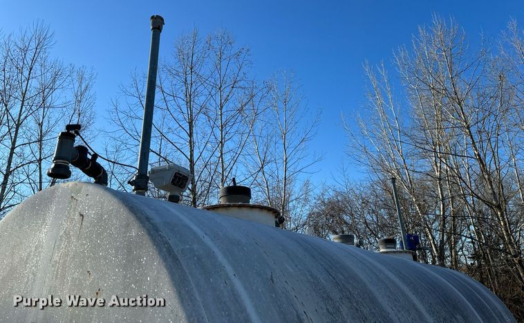 image for item EH6514 Fuel tank