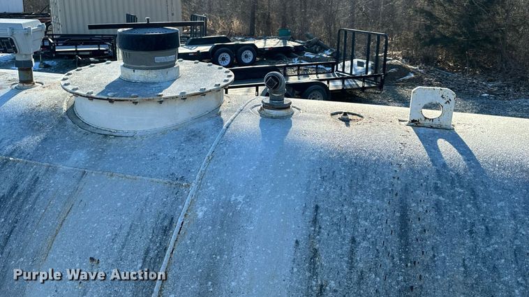 image for item EH6514 Fuel tank