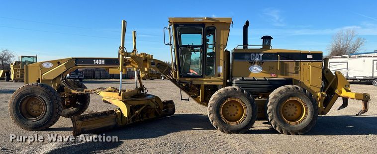 image for item EI0612 2007 Caterpillar 140H motor grader