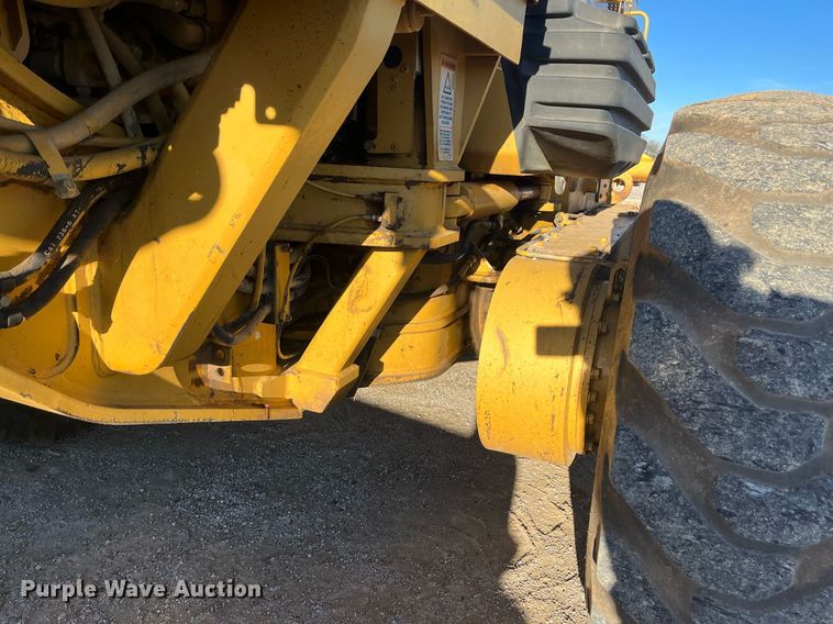 image for item EI0612 2007 Caterpillar 140H motor grader