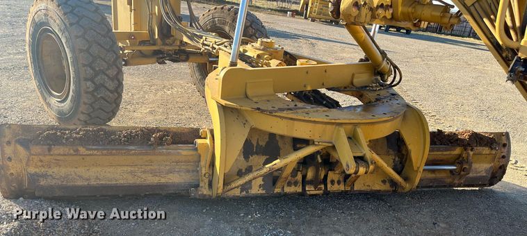 image for item EI0612 2007 Caterpillar 140H motor grader