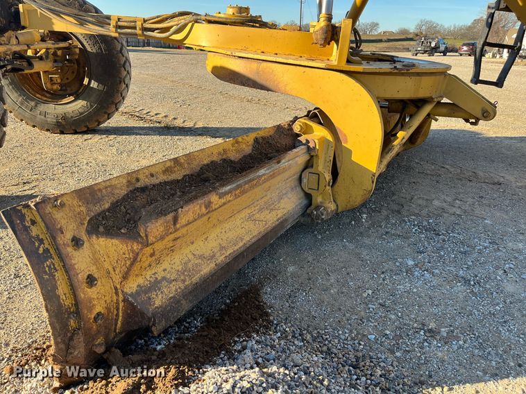 image for item EI0612 2007 Caterpillar 140H motor grader