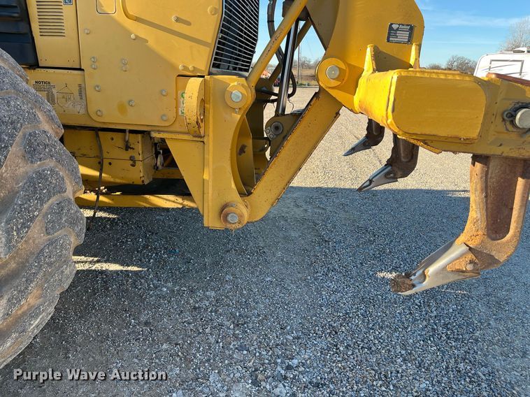 image for item EI0612 2007 Caterpillar 140H motor grader