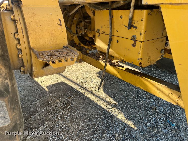 image for item EI0612 2007 Caterpillar 140H motor grader