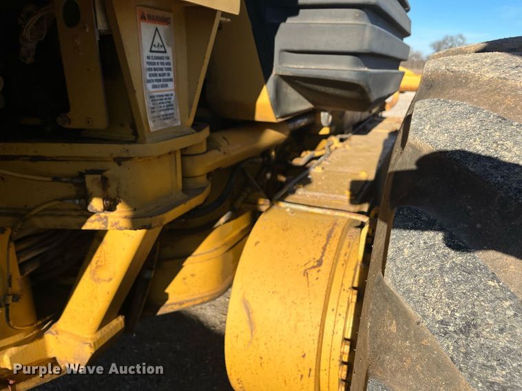 image for item EI0612 2007 Caterpillar 140H motor grader