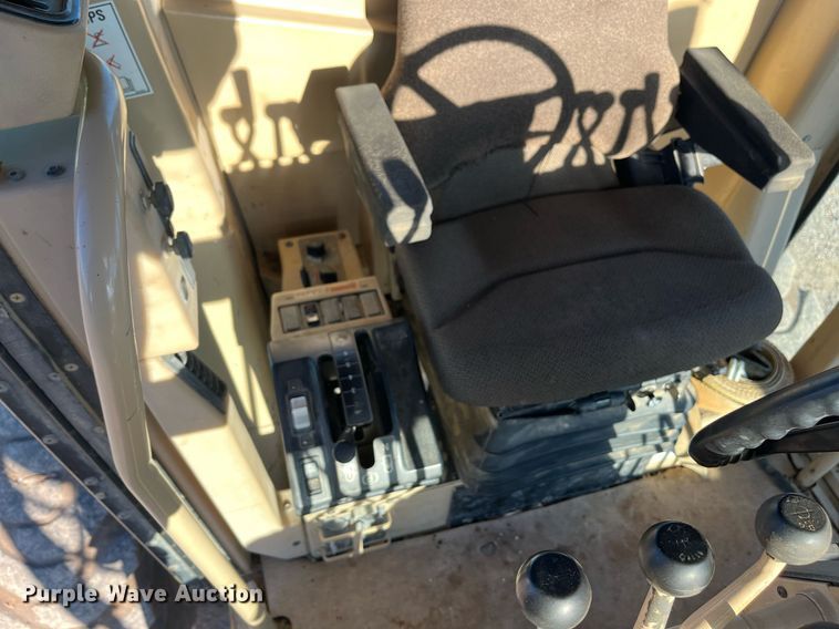 image for item EI0612 2007 Caterpillar 140H motor grader