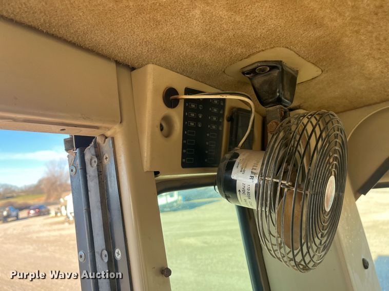 image for item EI0612 2007 Caterpillar 140H motor grader