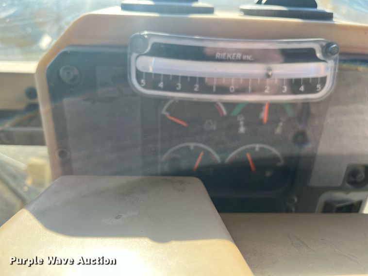 image for item EI0612 2007 Caterpillar 140H motor grader