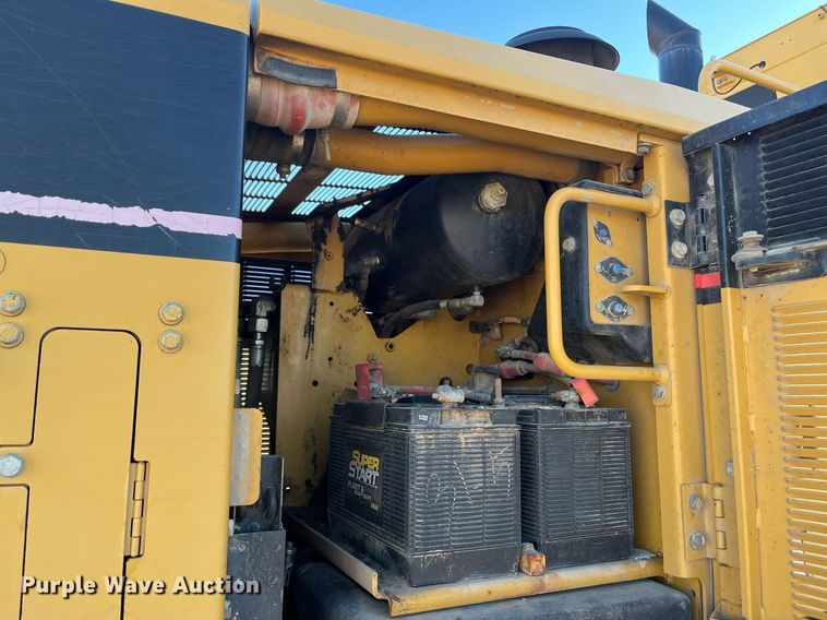 image for item EI0612 2007 Caterpillar 140H motor grader