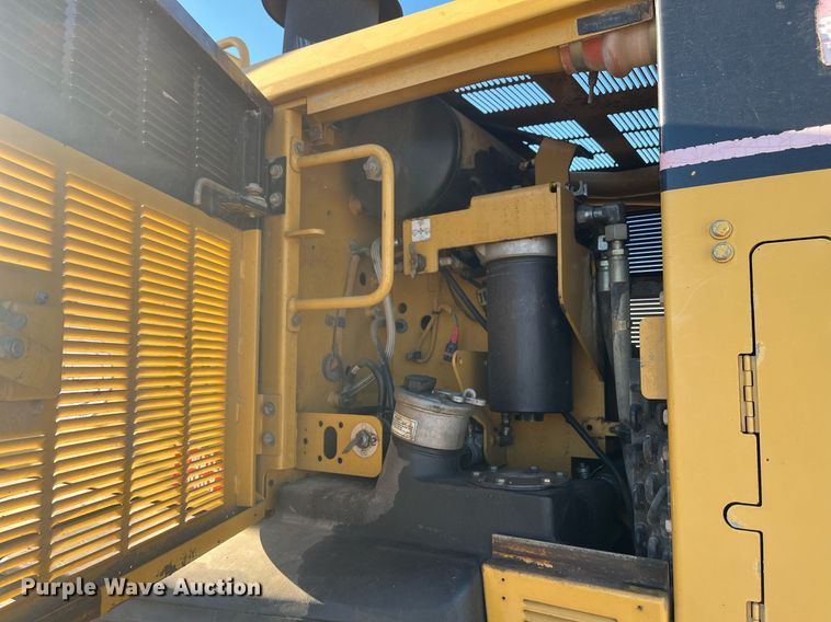 image for item EI0612 2007 Caterpillar 140H motor grader