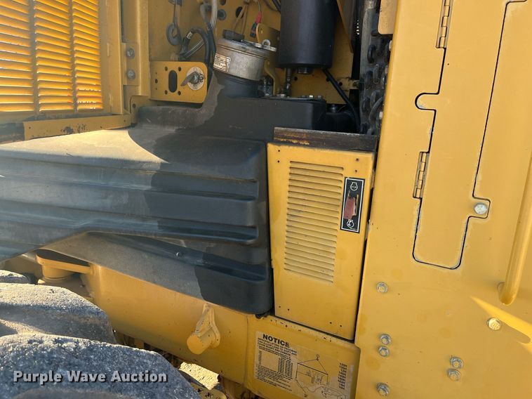 image for item EI0612 2007 Caterpillar 140H motor grader