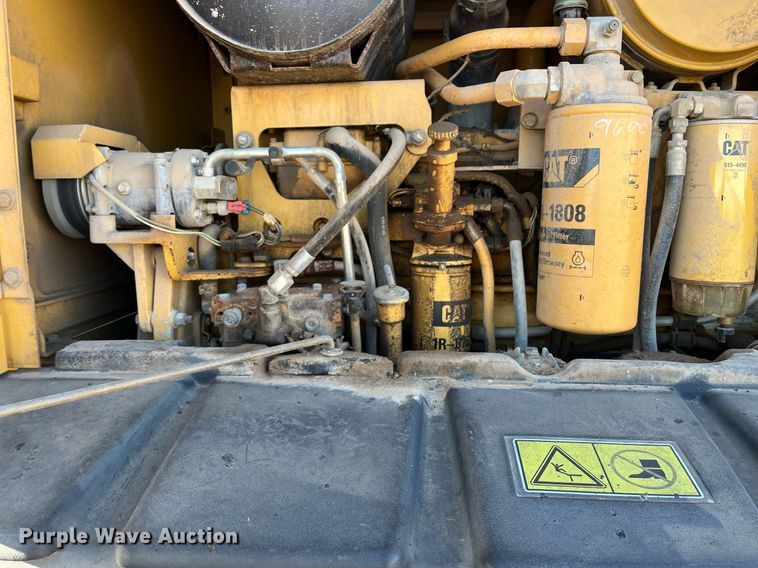 image for item EI0612 2007 Caterpillar 140H motor grader