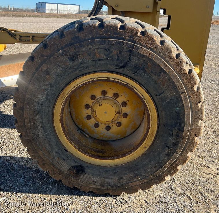 image for item EI0612 2007 Caterpillar 140H motor grader