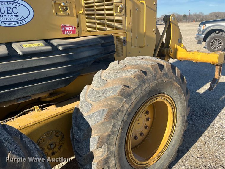 image for item EI0612 2007 Caterpillar 140H motor grader