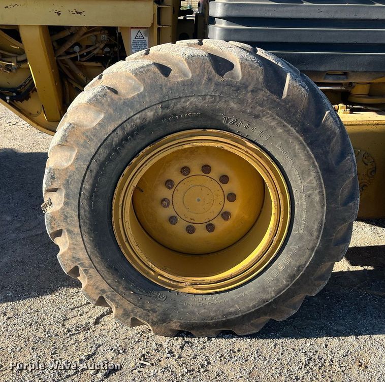 image for item EI0612 2007 Caterpillar 140H motor grader