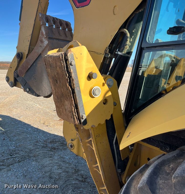 image for item EI0613 2021 Caterpillar 420ST HRC backhoe