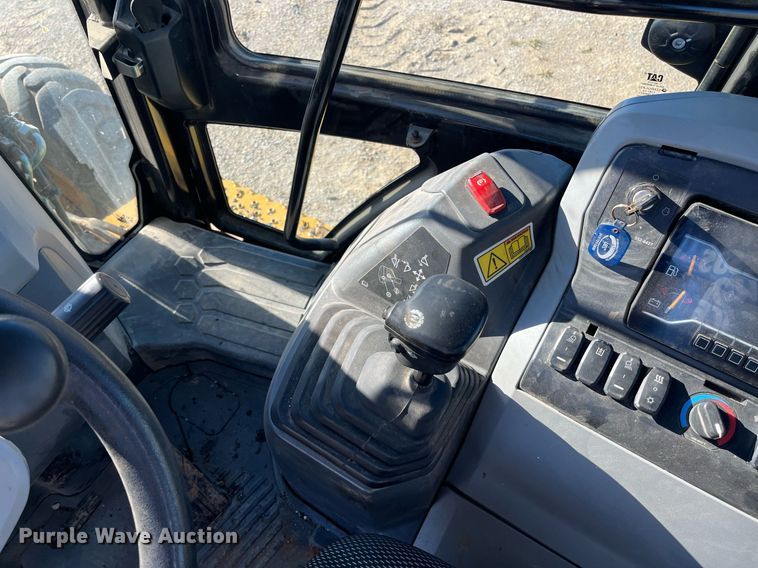 image for item EI0613 2021 Caterpillar 420ST HRC backhoe