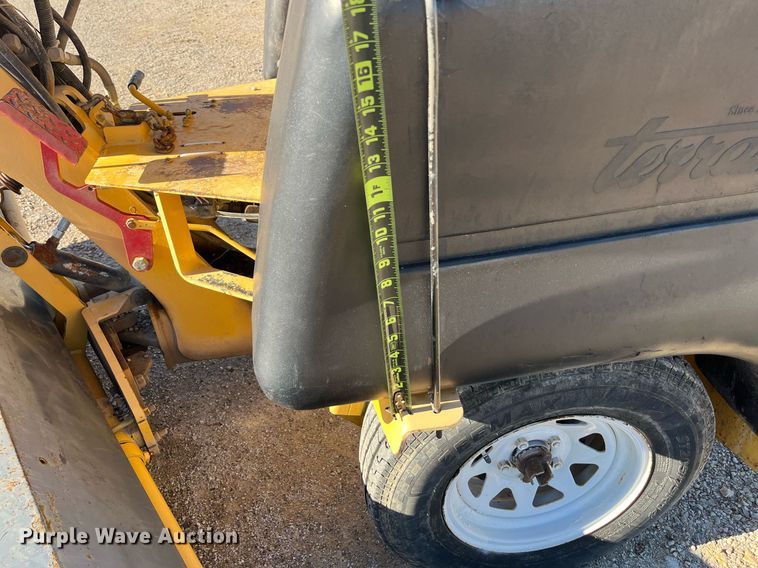 image for item EI0614 Terramite TSS38 broom