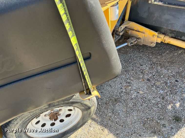 image for item EI0614 Terramite TSS38 broom