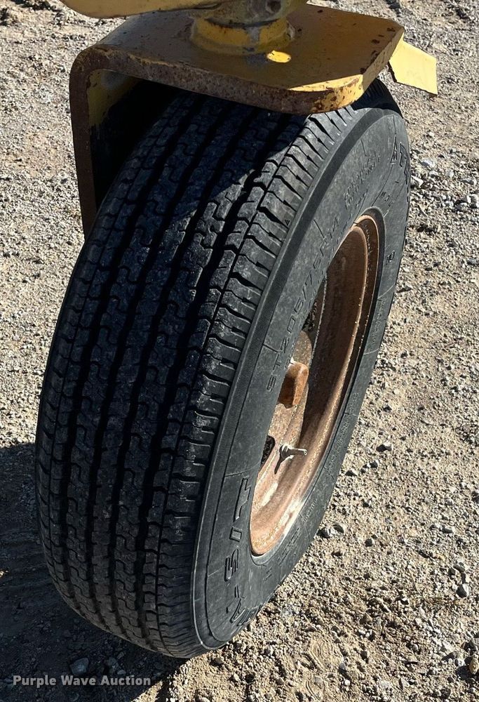 image for item EI0614 Terramite TSS38 broom