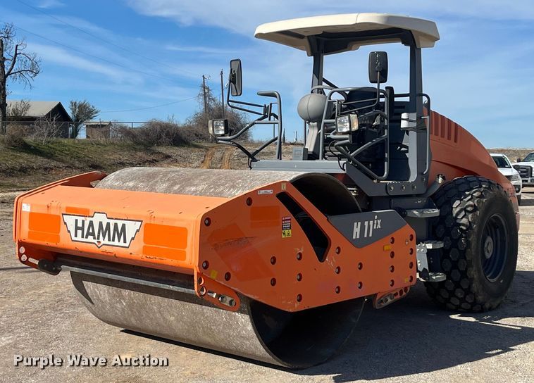 image for item EI0616 2015 Hamm H11IX single drum roller