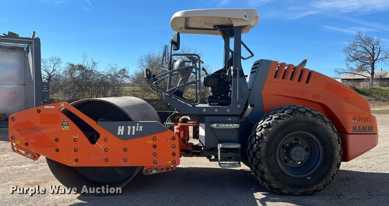 image for item EI0616 2015 Hamm H11IX single drum roller