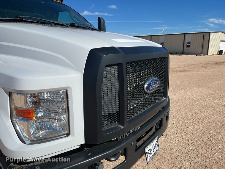 image for item EI0620 2019 Ford F750 Super Duty dump truck