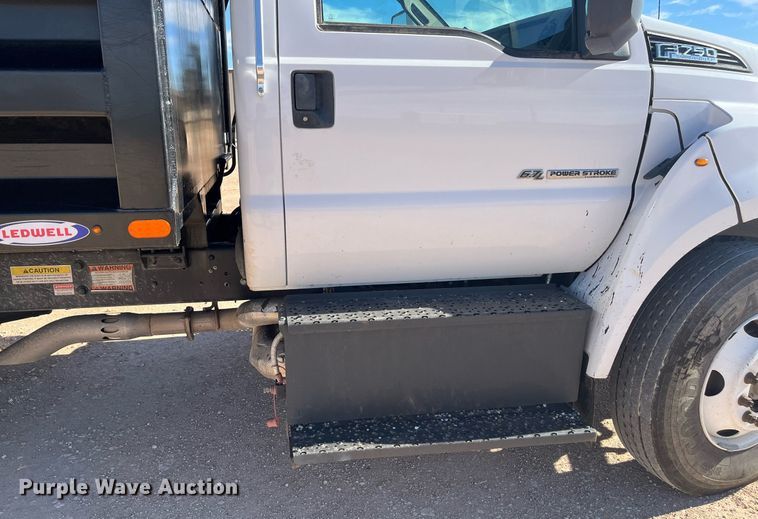 image for item EI0620 2019 Ford F750 Super Duty dump truck