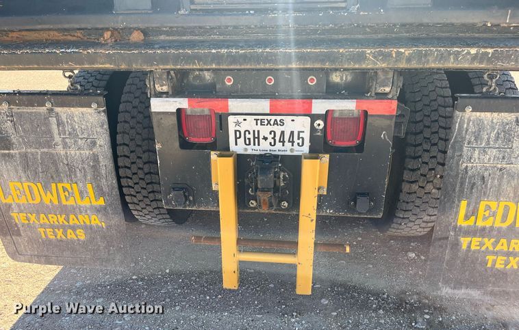 image for item EI0620 2019 Ford F750 Super Duty dump truck