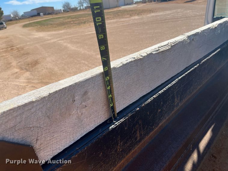 image for item EI0620 2019 Ford F750 Super Duty dump truck