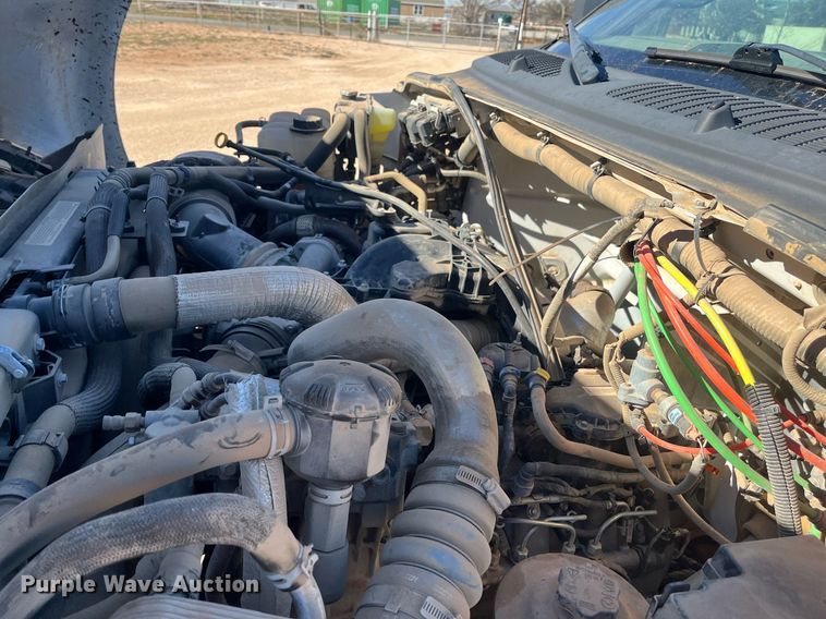 image for item EI0620 2019 Ford F750 Super Duty dump truck