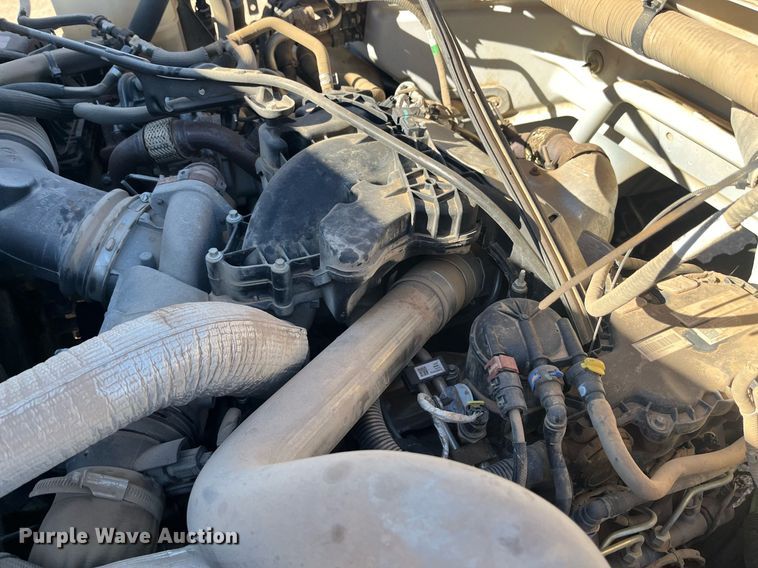 image for item EI0620 2019 Ford F750 Super Duty dump truck