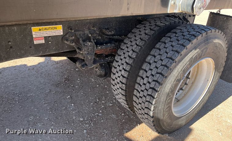 image for item EI0620 2019 Ford F750 Super Duty dump truck