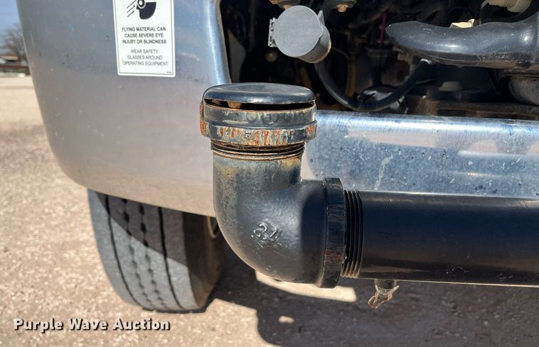 image for item EI0621 2019 Ford F750 Super Duty water truck