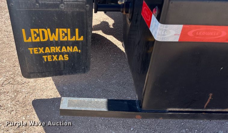 image for item EI0621 2019 Ford F750 Super Duty water truck