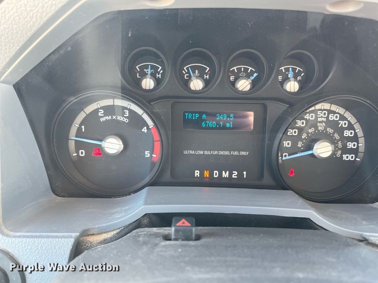 image for item EI0621 2019 Ford F750 Super Duty water truck